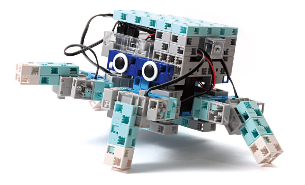 edasim-integrating-ideas-dancing-robot